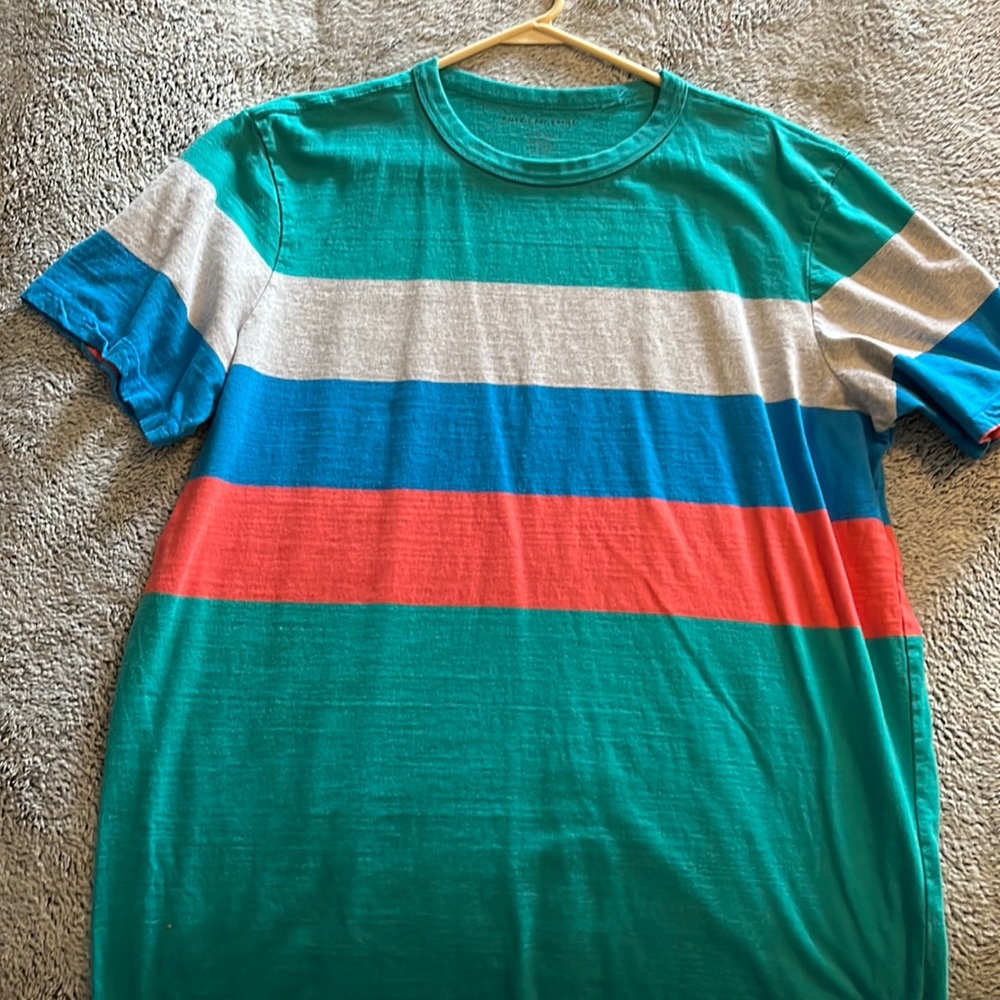 NWOT. American Eagle Standard Fit Polo XLT.